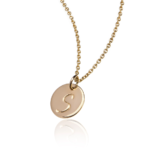 Bokstavsmykke i gull