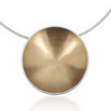 Kjempeplanet forgylt